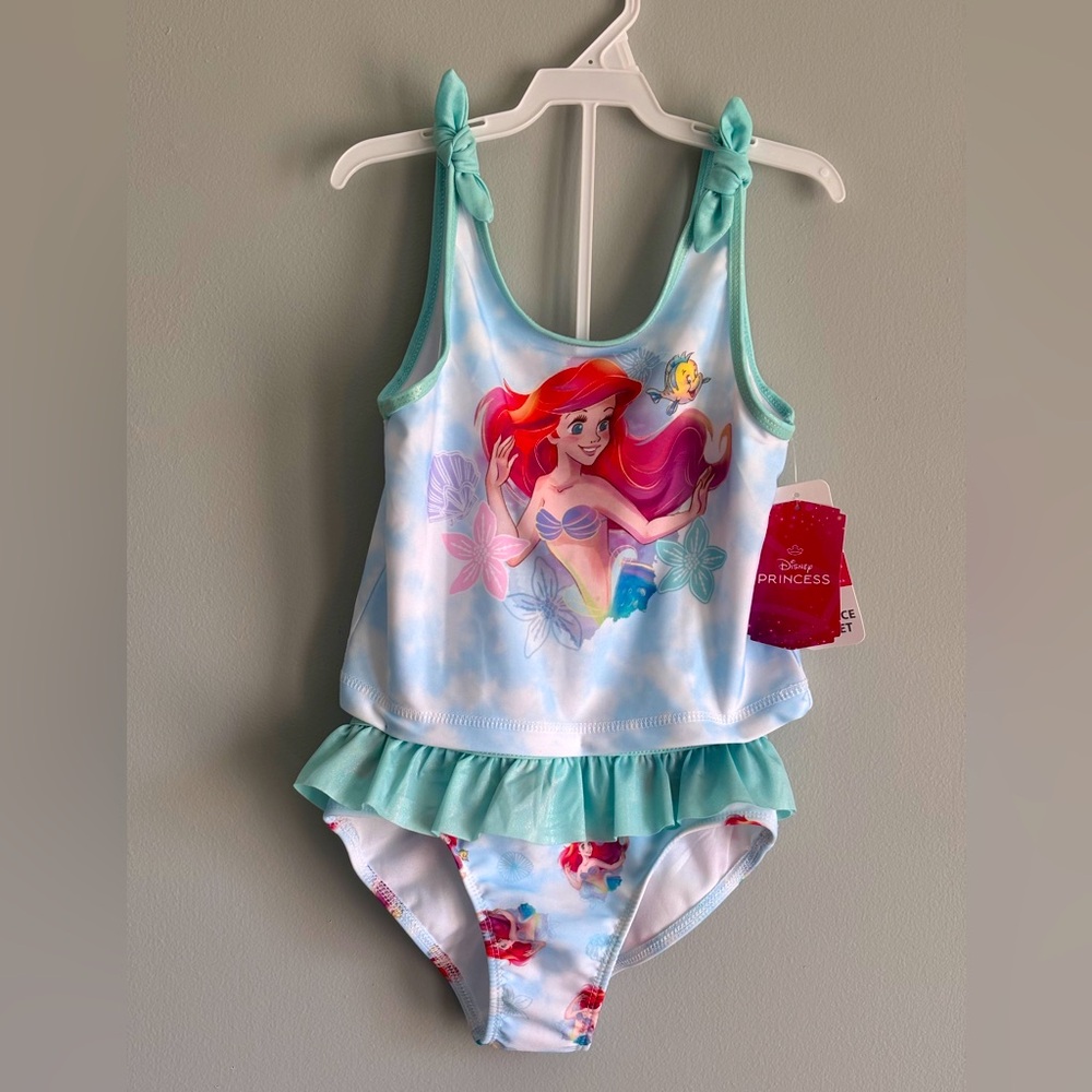 Disney Ariel Little Mermaid 2 Piece Swim Suit Kids Size 6/7